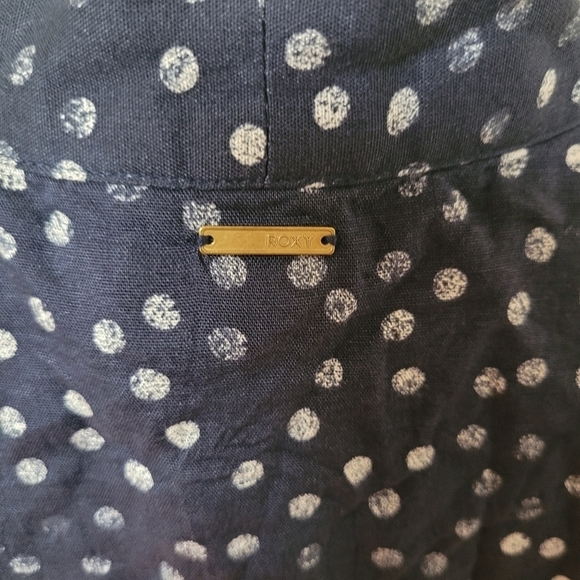 NWT Roxy Navy Polka-dot Tie Front Blouse - Picture 6 of 6